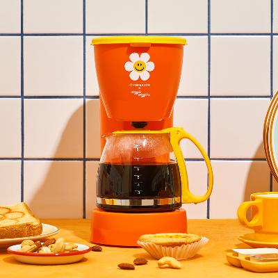 [제니퍼룸] 제니퍼룸 X 위글위글 드립 커피머신 / JRK-DCM08F1OG-B