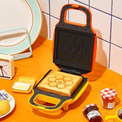 [제니퍼룸] 제니퍼룸 X 위글위글 와플 메이커 / JRK-SM0601OG-B