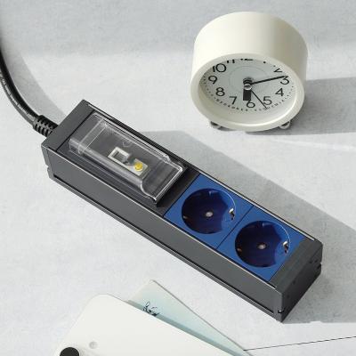 스윗홈 고용량 알루미늄 납작 누전차단 멀티탭 2구 3m _메탈릭블루