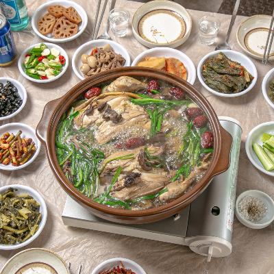 귀한 능이버섯 여름 보양식 국내산 능이삼계탕 1.2kg x 3팩